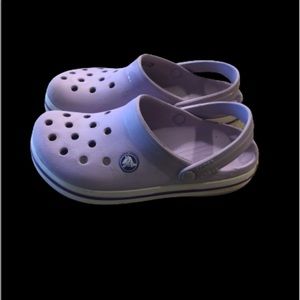Girls Crocs Size 13 kids. Purple.